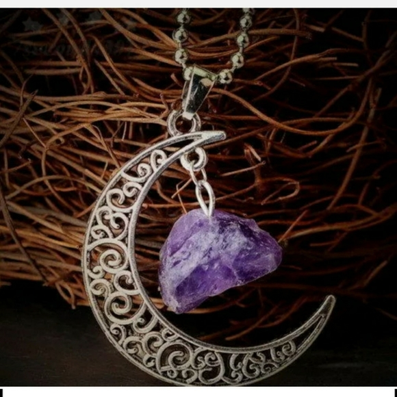 Amethyst Crescent 🌙 Moon Quartz w/Bronze chain - Picture 9 of 11